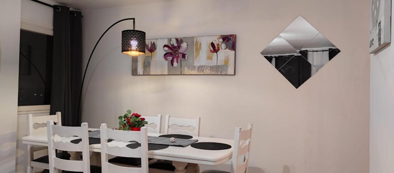 Magnifique Appartement Lille Wifi Parking By Servallgroup Mons-en-Baroeul Bagian luar foto