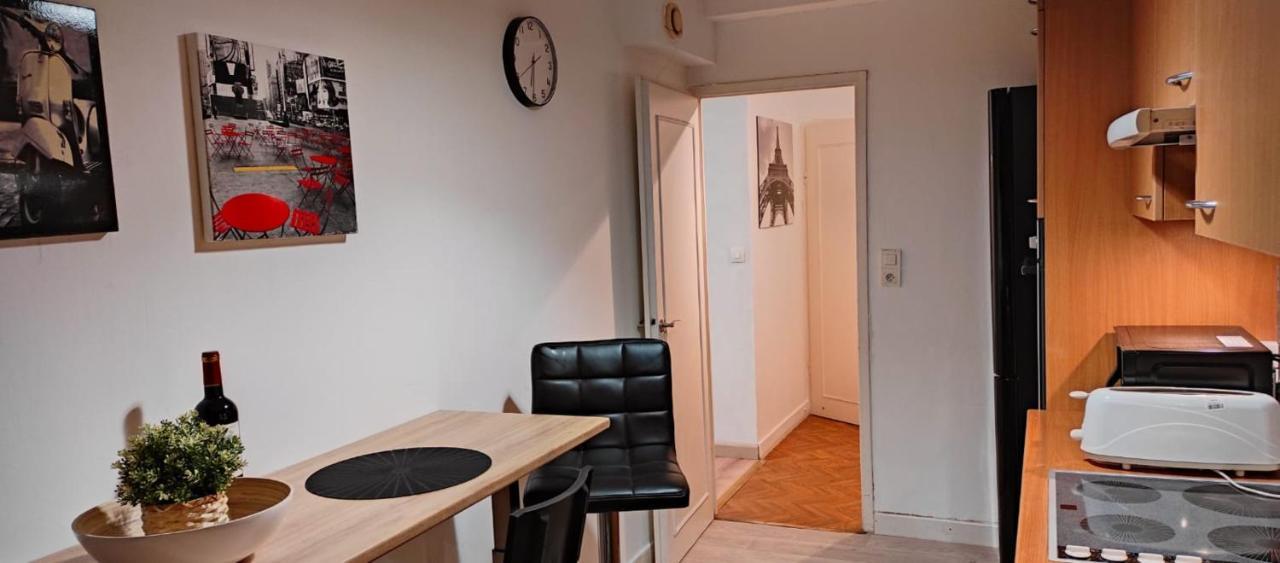 Magnifique Appartement Lille Wifi Parking By Servallgroup Mons-en-Baroeul Bagian luar foto