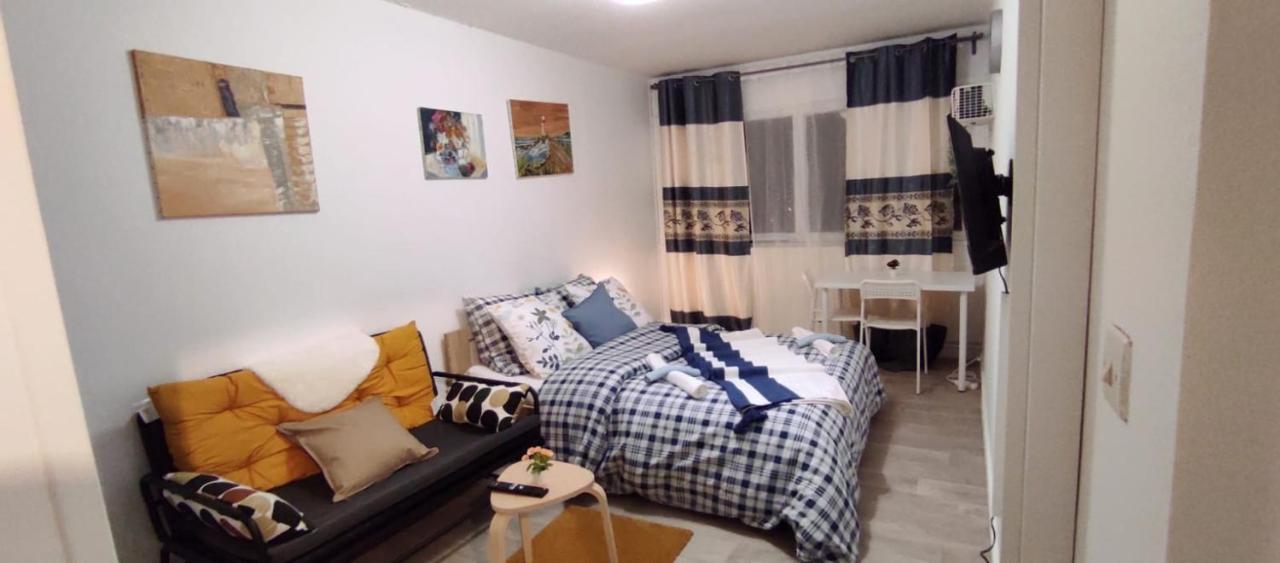 Magnifique Appartement Lille Wifi Parking By Servallgroup Mons-en-Baroeul Bagian luar foto