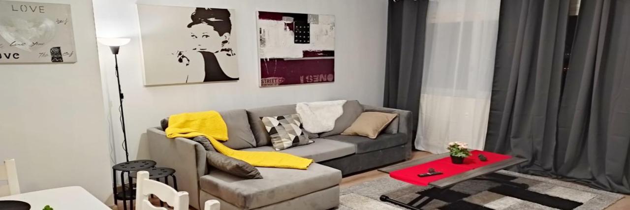 Magnifique Appartement Lille Wifi Parking By Servallgroup Mons-en-Baroeul Bagian luar foto